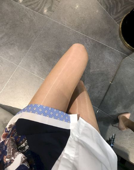 亚洲中出伦理_4K全集免费观看